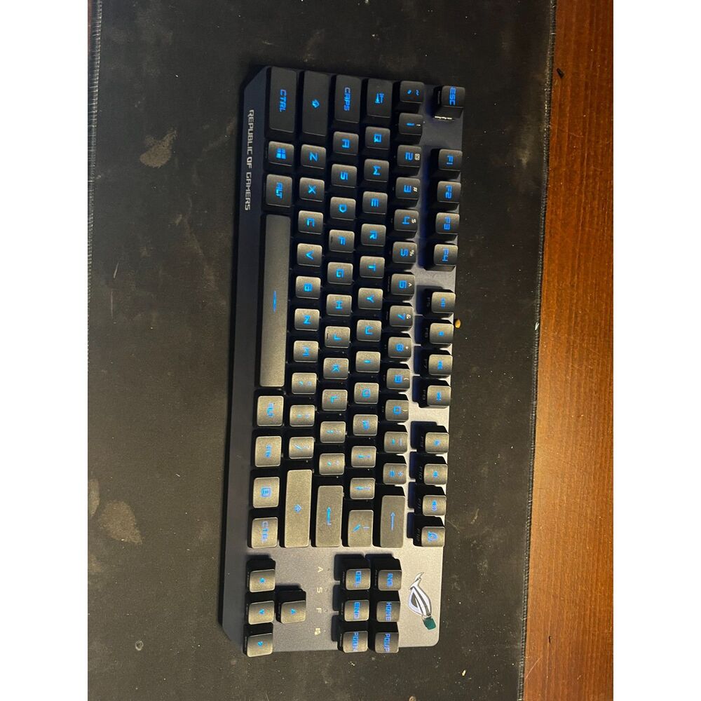 Asus ROG Strix Scope RX TKL wireless deluxe gaming keyboard